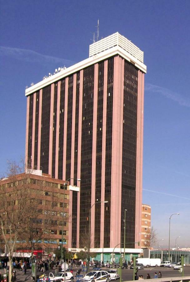 Nirvana Hotel Madrid Buitenkant foto